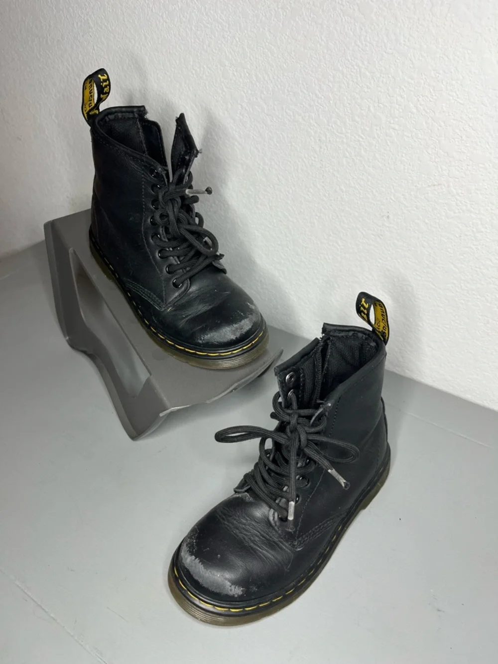 Doc Martens Kids Unisex Punk Combat Boots Grunge Distressed Gothic Military US11